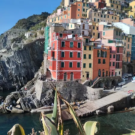 Casa Vacanze Tita La Tua Base Per Visitare Il Mare Delle Cinque Terre *