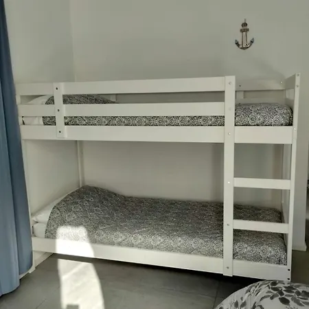 Apartment Casa Vacanze Tita La Tua Base Per Visitare Il Mare Delle Cinque Terre *